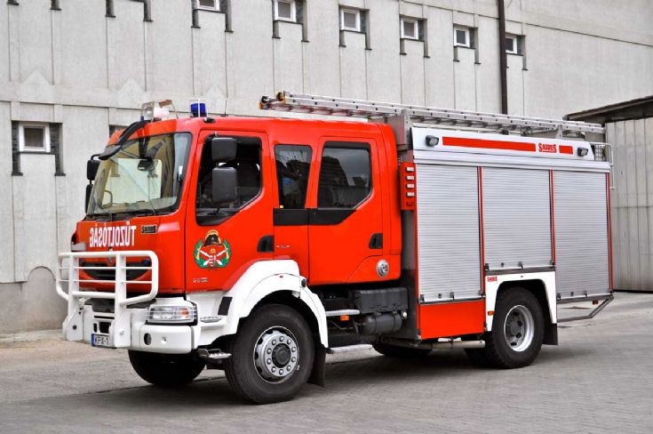 Renault pumper in Hungary