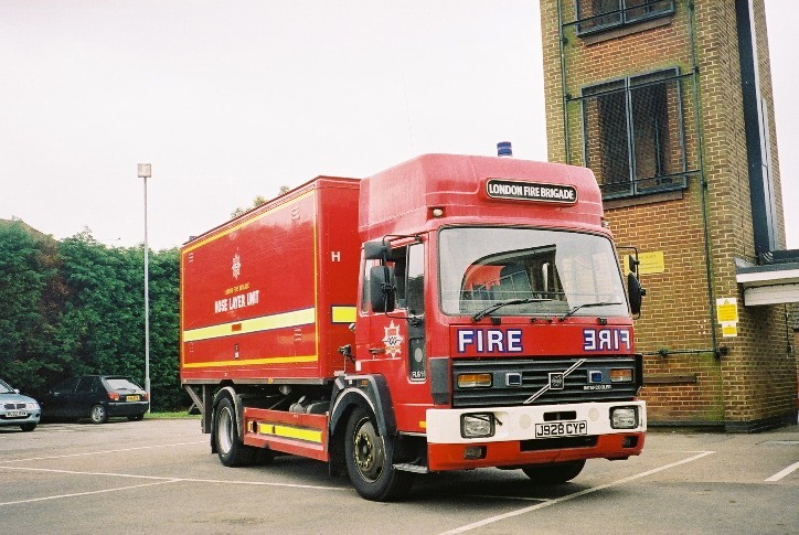 VolvoFL614/King&Taylor HLL London FB J928CYP