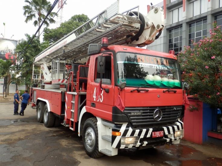 Mercedes Benz - Jakarta