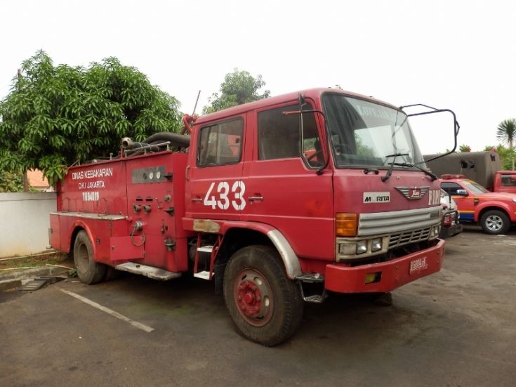 Fire Engines Photos - Hino - Jakarta