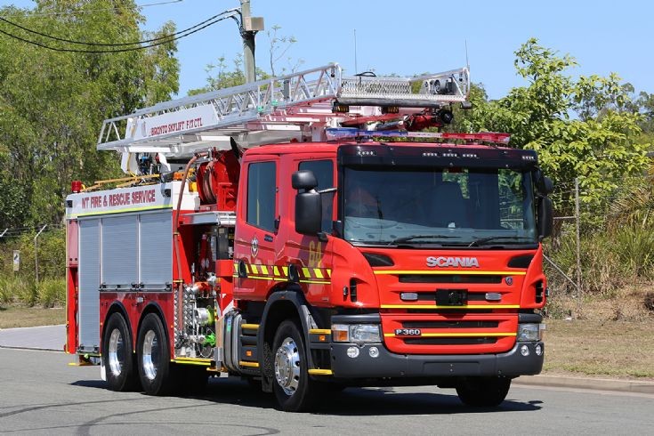 Scania P360 fitted with Bronto F17 CTL