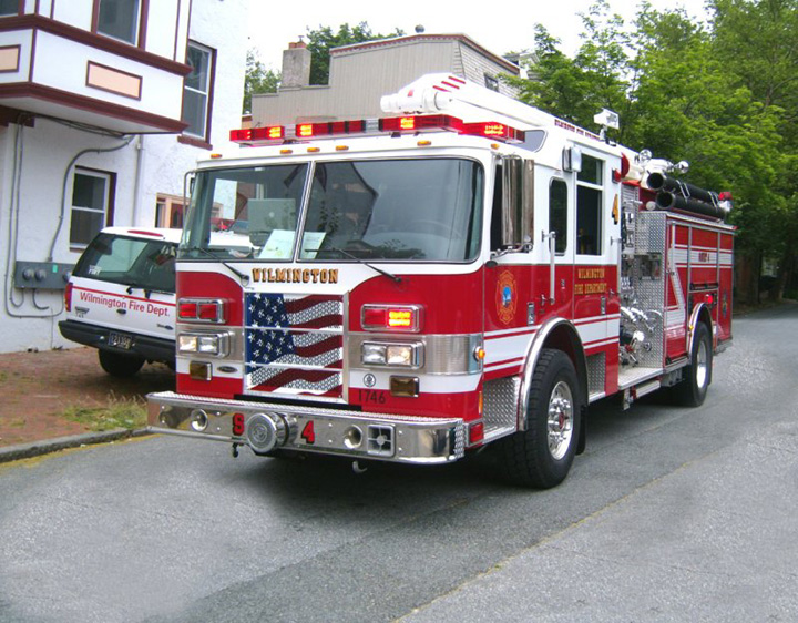 Fire Engines Photos Squrt4 Wilmington Fire Dept (Delaware USA)