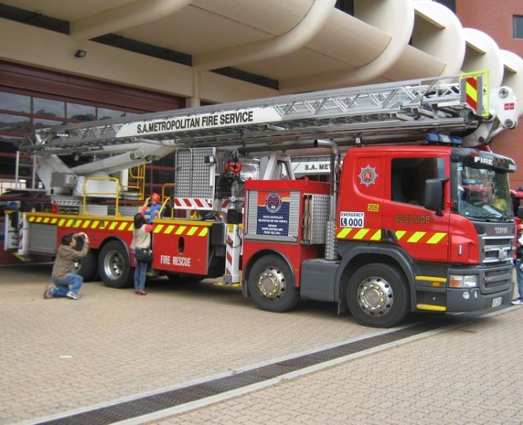 Adelaide Scania P380