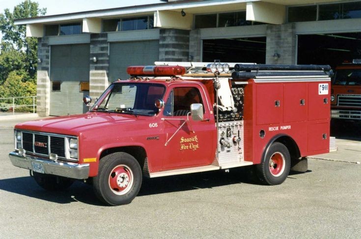 Saanich Fire Dept small pumper