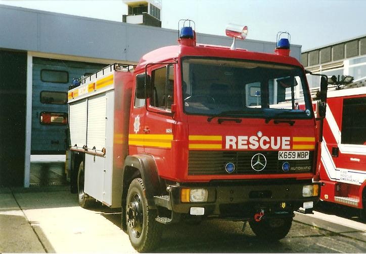 Mercedes/JDC HRU West Sussex K659MBP