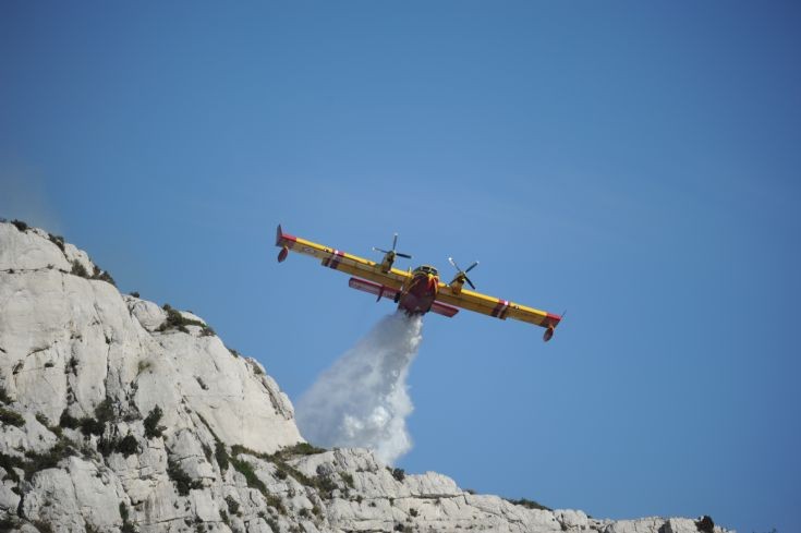 Canadair 415