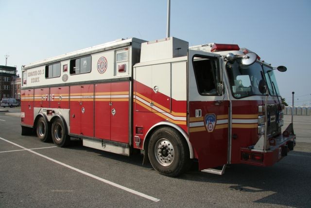 FDNY Seagrave Saulsbury Rescue Co 2