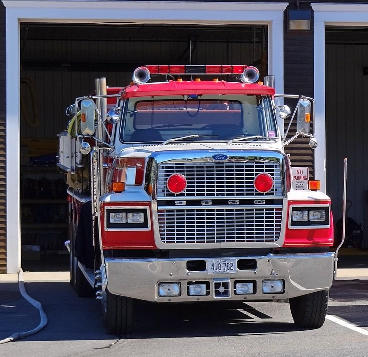 Ford 9000 Wells FD