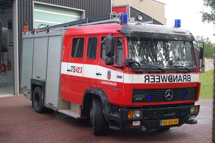 Brandweer Albrandswaard Mercedes Ecoliner
