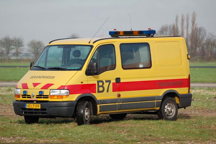 Brandweer Rotterdam Airport Renault Master