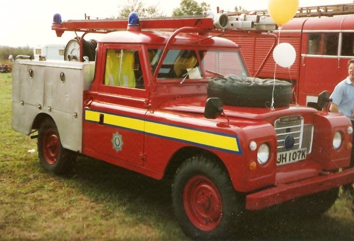 Land Rover L4P ?JH107K