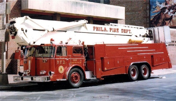 Philadelphia FD, 1969 Seagrave/Calavar