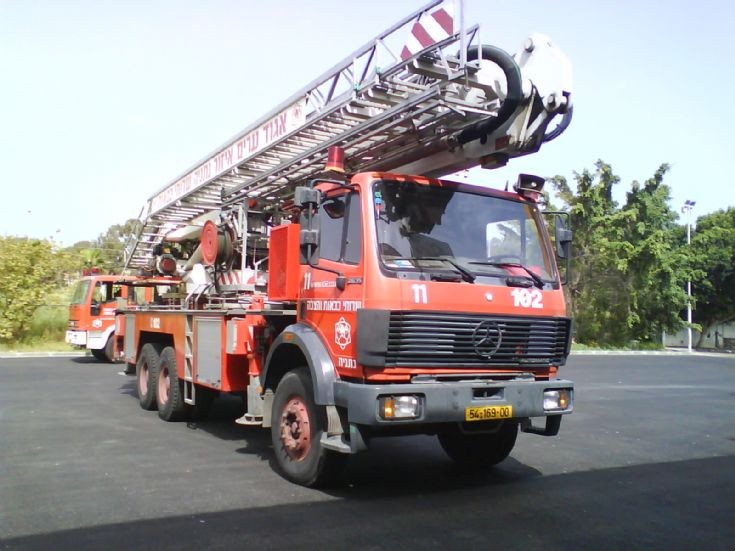 Old ladder fire truck from israel