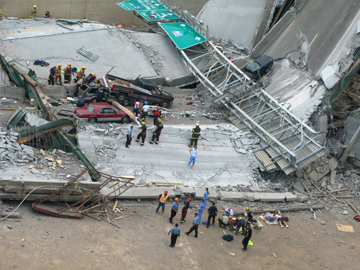 Minneapolis Bridge Collapse (3)