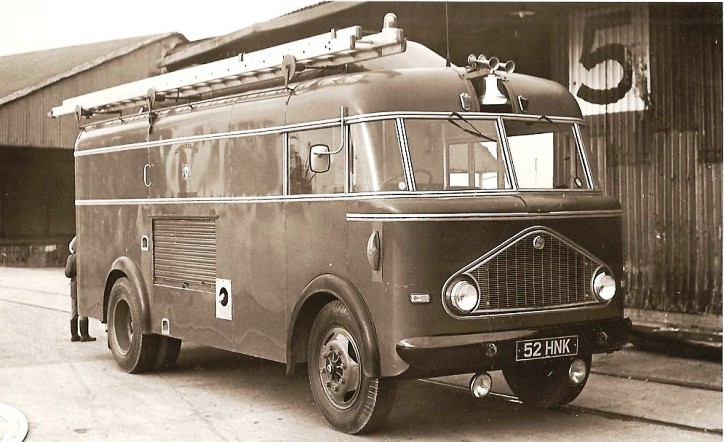Bedford TJ4LZ Miles ET Hertfordshire 52HNK