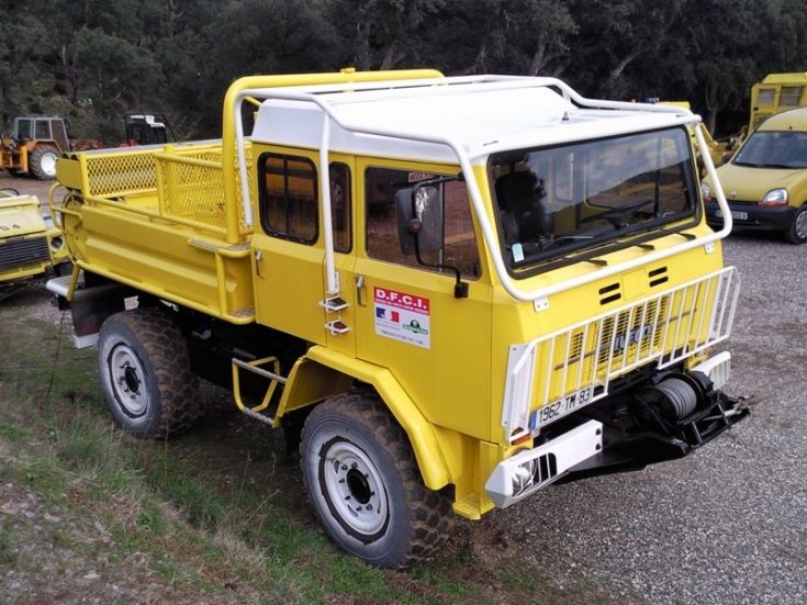 Camion Citerne Feux de forêt 2000 litres IVECO