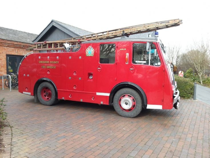 Ex Audlem Dennis F8