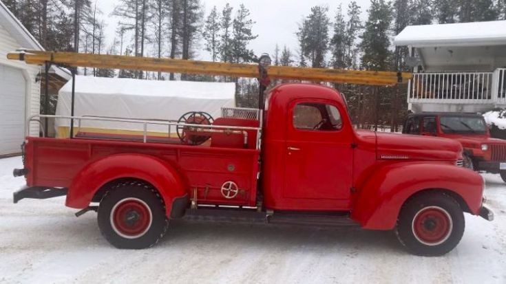 1942 k3 International fire truck