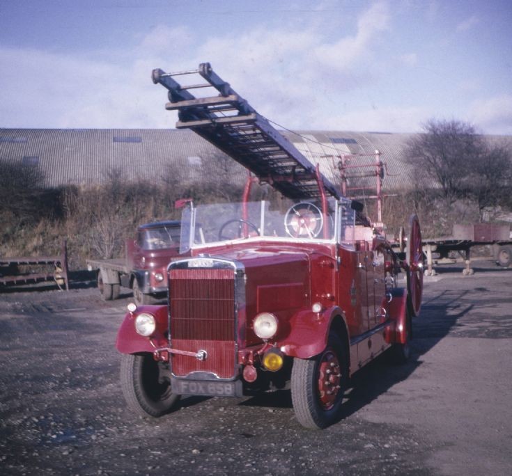 Leyland Cub FOX 658