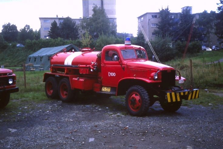 Water tanker GMC