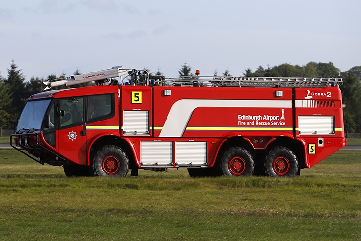 Carmichael Cobra II at Edinburgh Airport