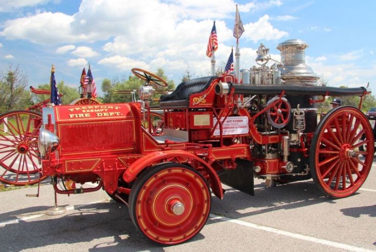 1906 Nott Steamer 1916 ALF Tractor