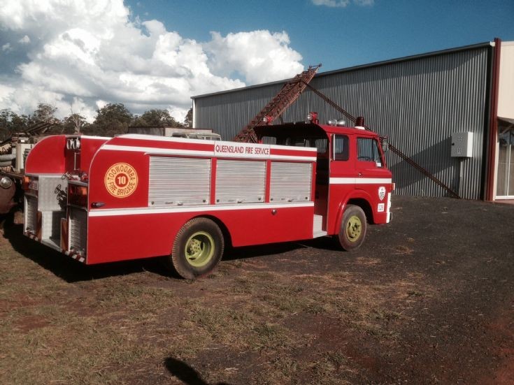1970 Ford D400 ex QFS Fleet 328