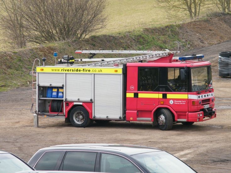 Riverside Fire & Rescue Dennis Rapier M874 OKE