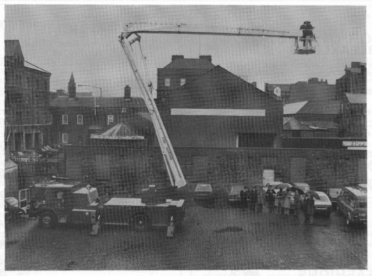 AEC Orbitor Hydraulic Platform