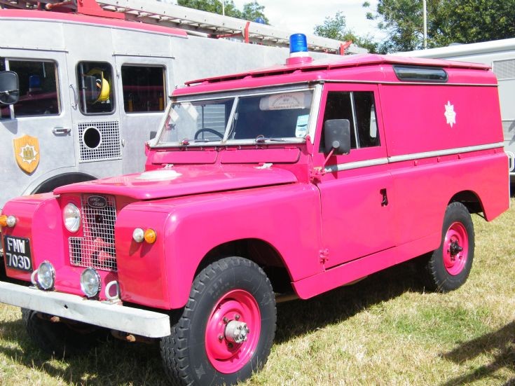 Land Rover FMW703D