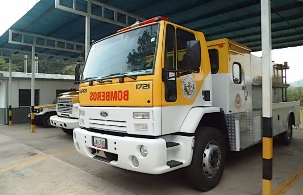 Fire Brigade Voluntary U.C.V Venezuela