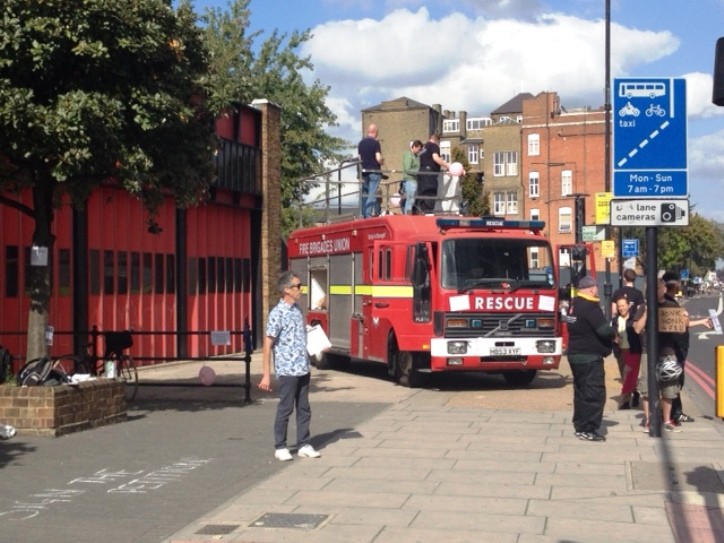 Volvo FL614/Carm Fire Brigades Union H853XYF
