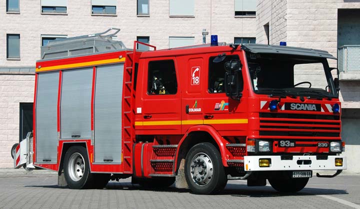 Sapeurs Pompiers Colmar Scania pump