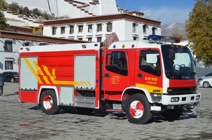 China Tibet Lhasa Isuzu fire appliance