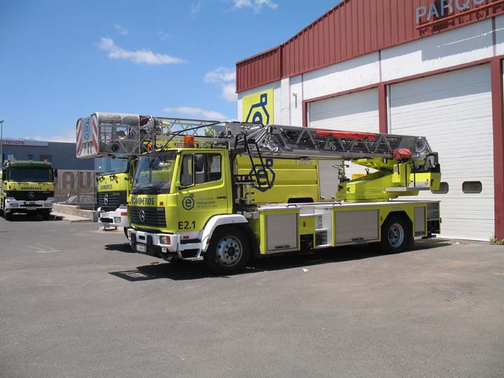 Bomberos Gran Canaria Aerial appliance
