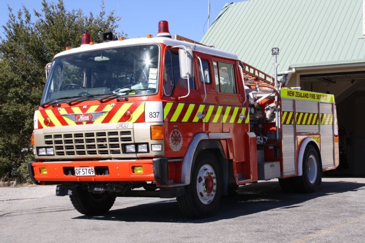 New Zealand Hino OF 5749