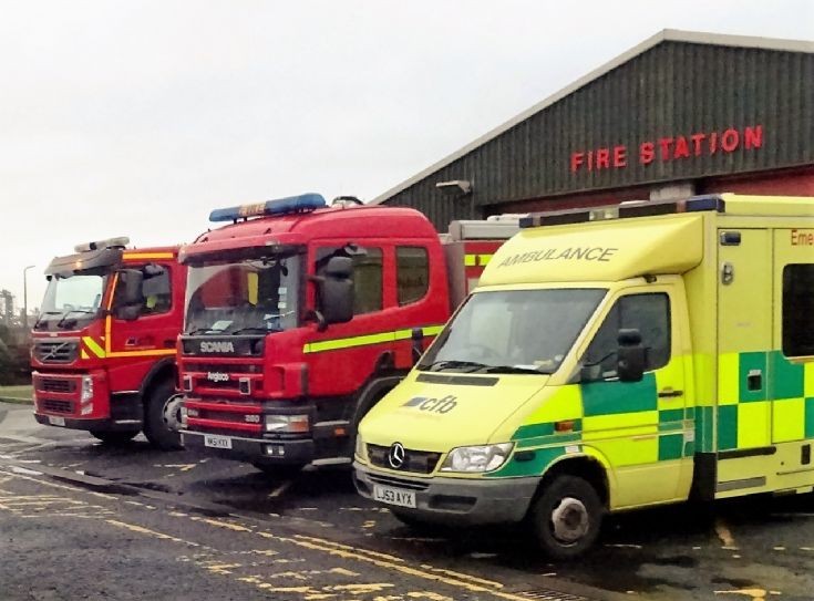 Volvo KX13LHY and Scania NK51KXX foam tenders
