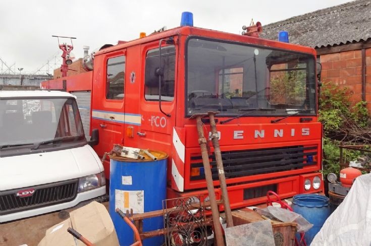 Dennis RS130 Foam Tender HPE752V