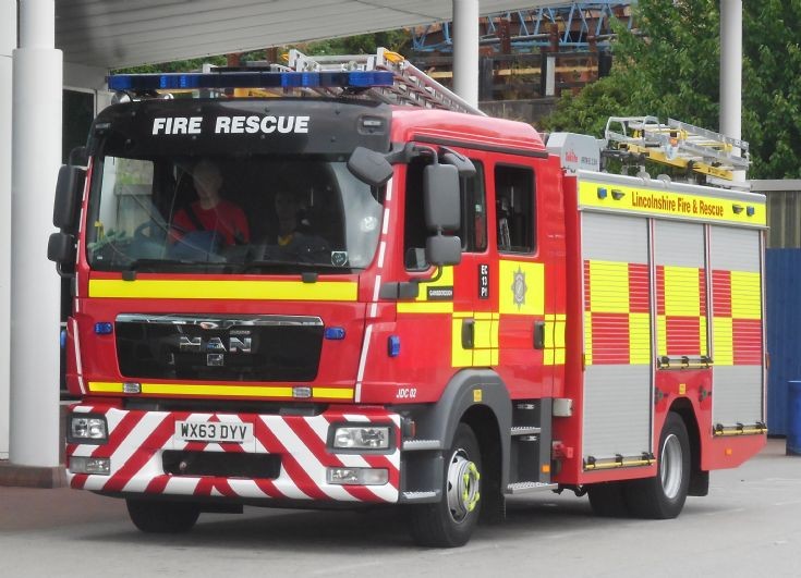 Fire Engines Photos Lincolnshire Fire & Rescue Service (WX63 DYV) Fire Engines Photos Lincolnshire Fire & Rescue Service (WX63 DYV)
