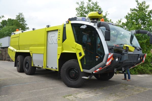 Fire Engines Photos - Demo truck Rosenbauer