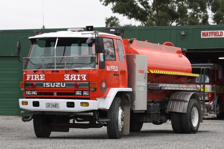 New Zealand Isuzu - SR3601