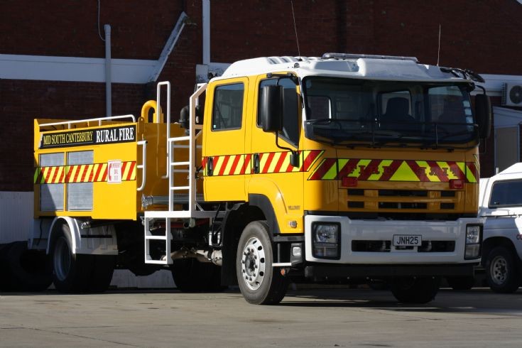 New Zealand Isuzu - JNH25