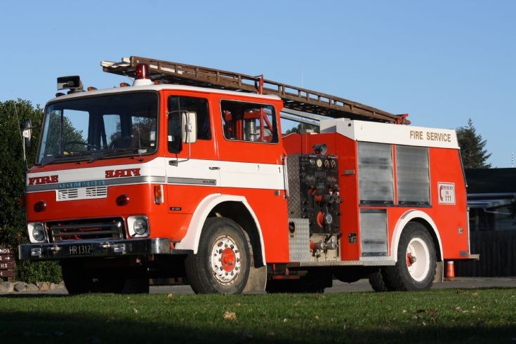 New Zealand Commer - HR1312