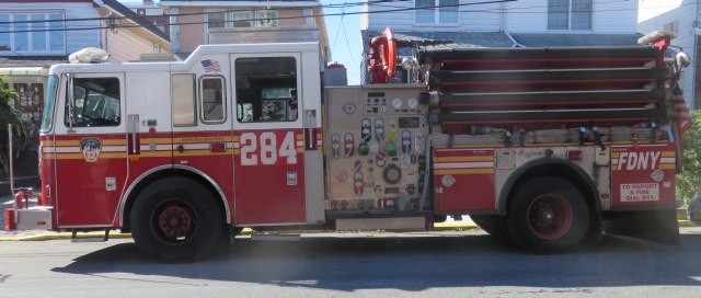 FDNY Eng 284