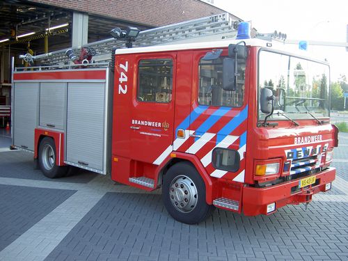 Water tender ladder 742
