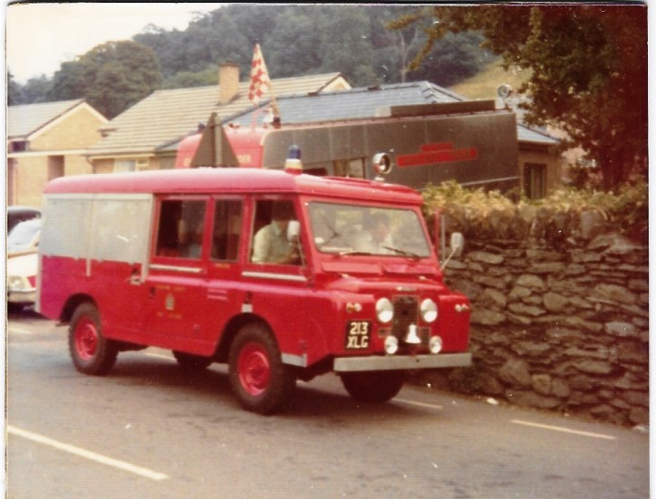 Land Rover FC109/Carm L4P 213 XLG Cheshire