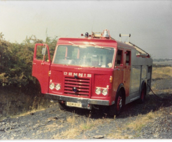 Dennis F48 P GDM81K Clwyd