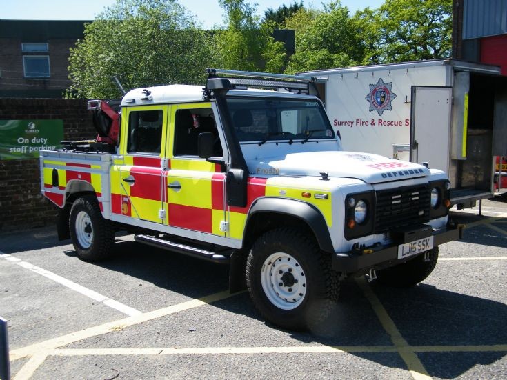 LJ15 SSK Haslemere Land Rover 