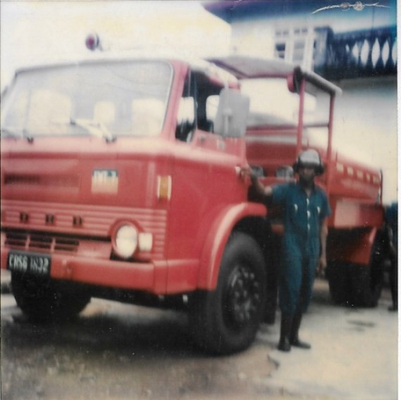 Ford D series tanker CRSG 2698