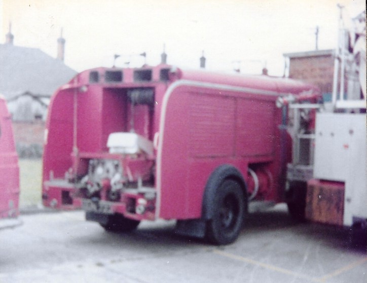 Bedford J Miles OUN723 Clwyd